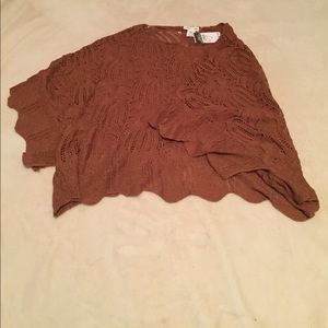 Lace Cropped Poncho